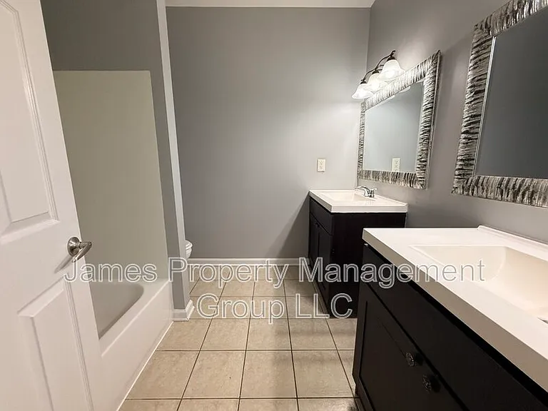 3112 W Monroe St #G — Photo 9