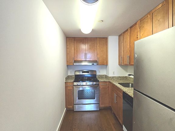 3rd image of 40-26 College Point Blvd #Penthouse 2-a