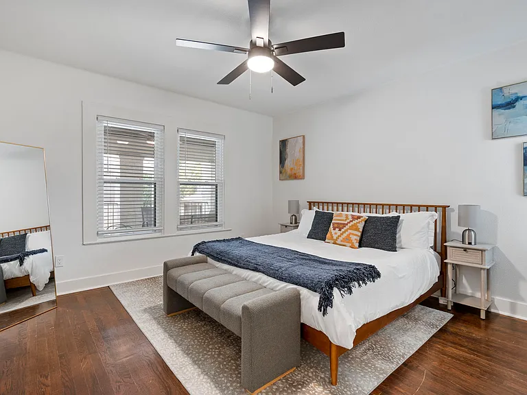5800 Oram St #5800 — Photo 22