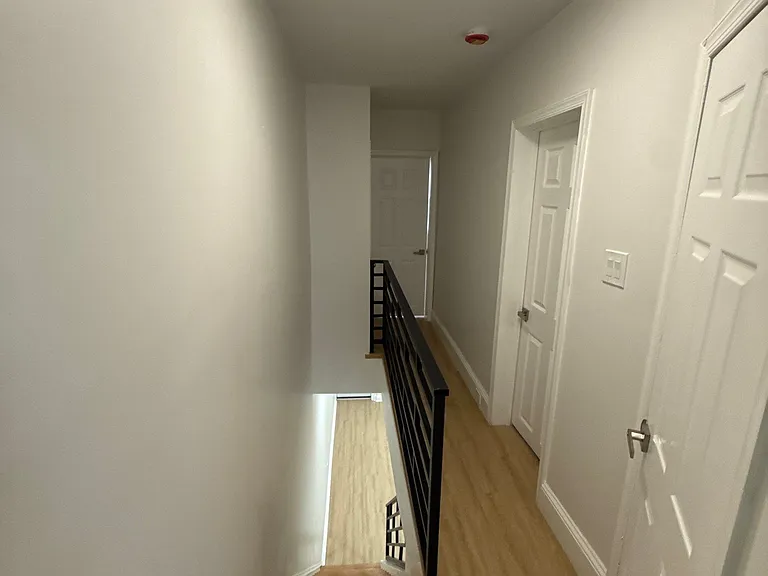 1320 S Myrtlewood St — Photo 12
