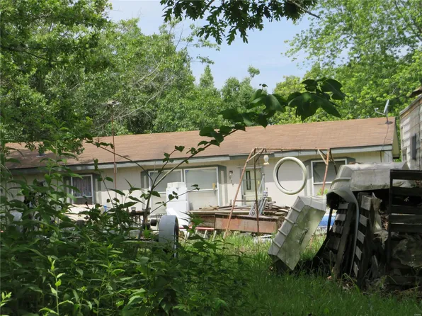 970 Nixon School Rd, Leasburg, MO 65535