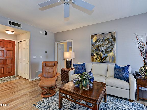 3rd image of 19400 N WESTBROOK Parkway #221