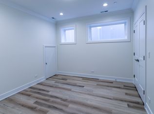 1063 W Vernon Park Pl #G, Chicago, IL 60607