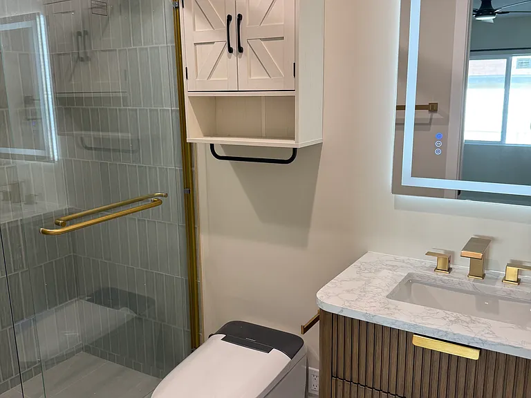 Bathroom 2