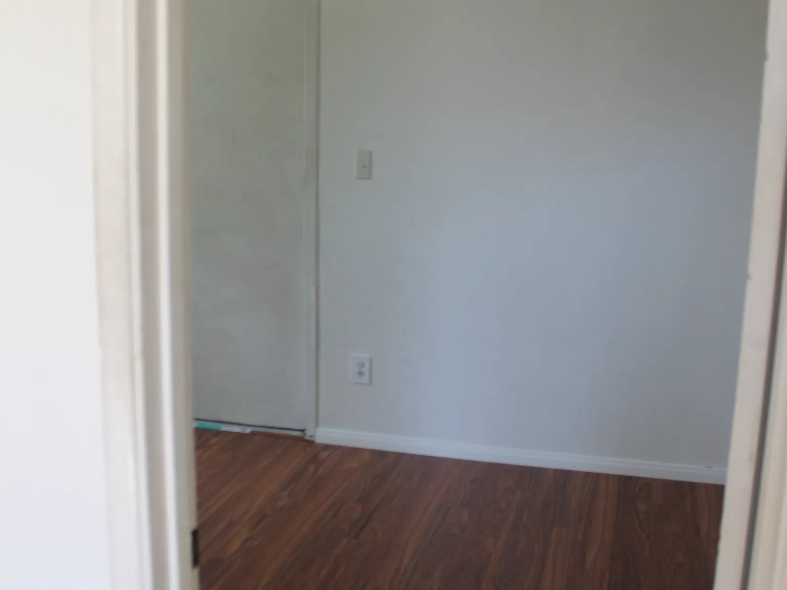 2 bed, 750 sqft, $2,400 — Photo 2