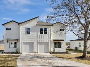 216 E 20th St #A, Georgetown, TX 78626