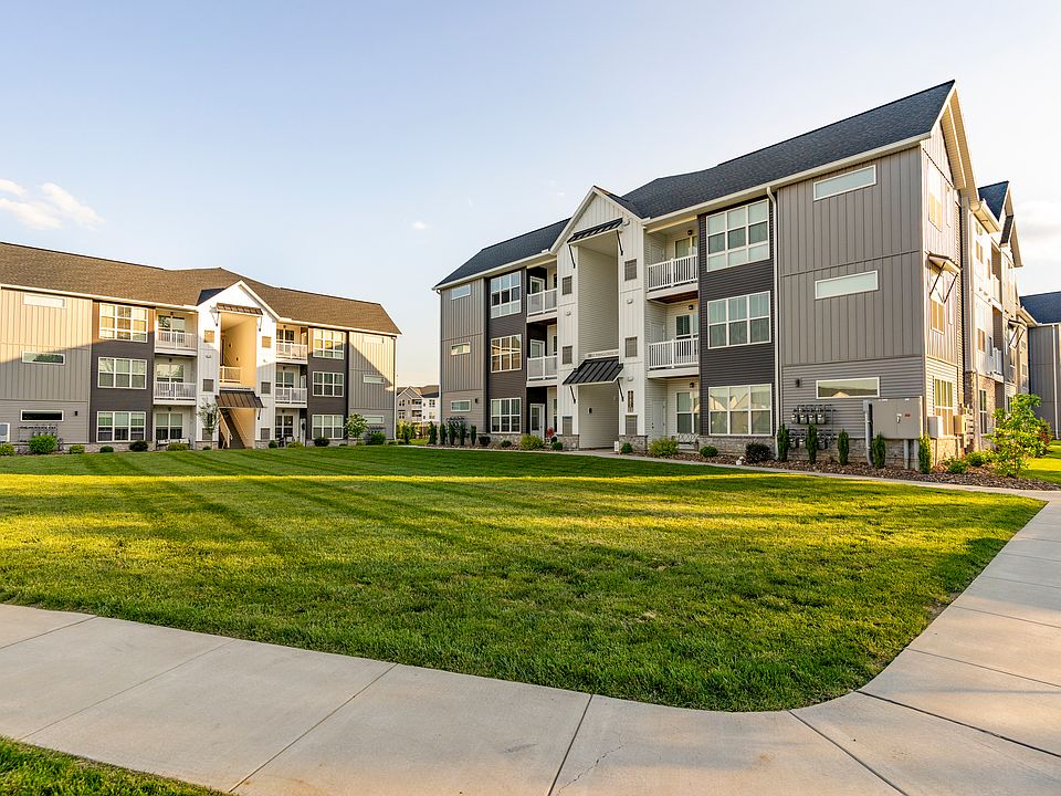 1st image of 1041 S Market St #2B-2Ba-1161Sqft