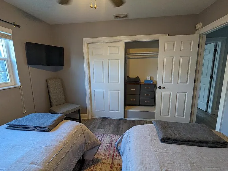 Twin Bedroom