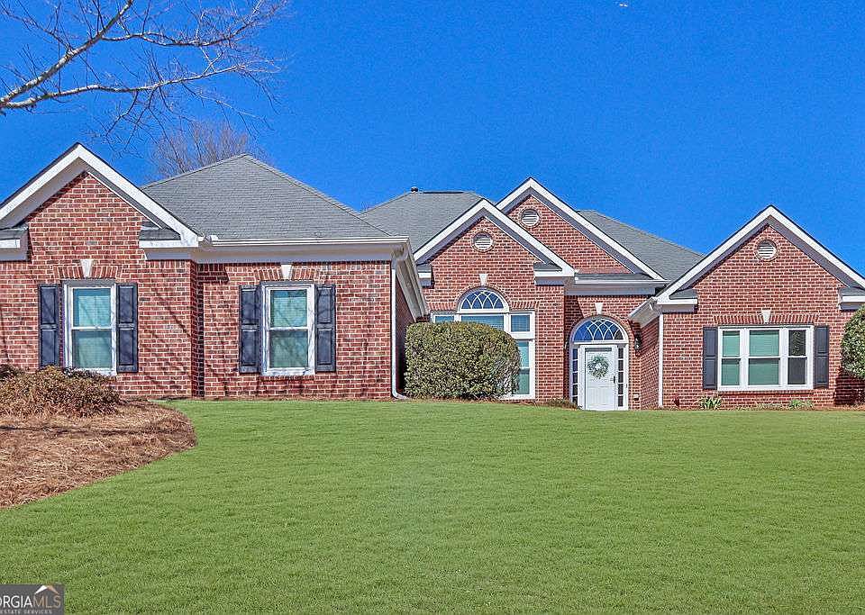 1st image of 1040 Lewis Ridge Cir