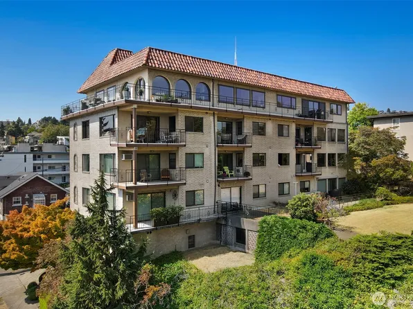 610 Aloha Street #302, Seattle, WA 98109