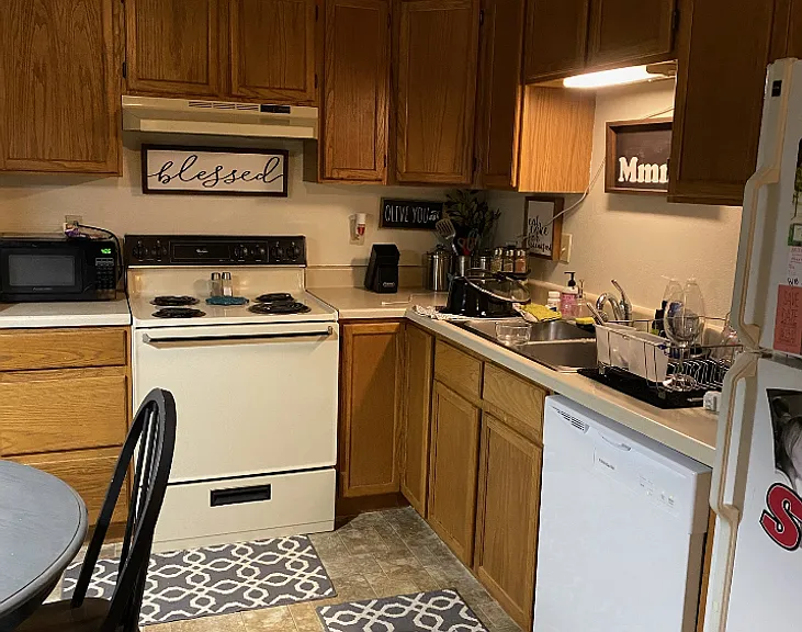 220 Sugar Creek Ln — Photo 5