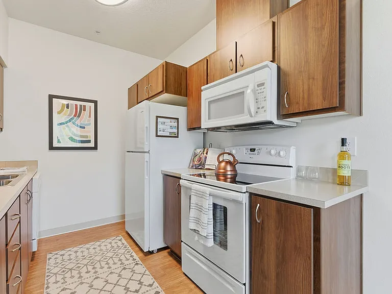 Full Kitchen