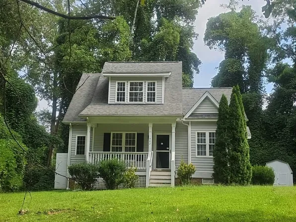 1642 Lakeside Dr, Powhatan, VA 23139