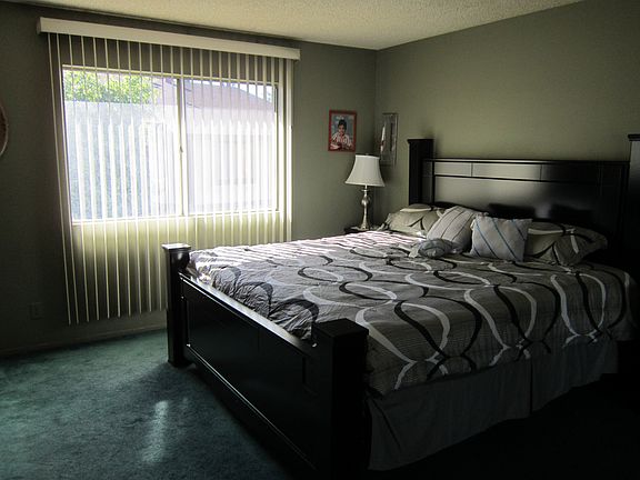 5th image of 9800 Vesper Ave #I69