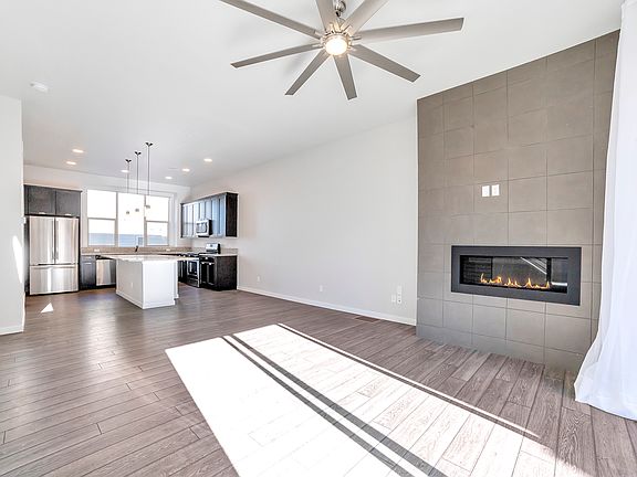 3rd image of 2333 Buttercup Ct #1