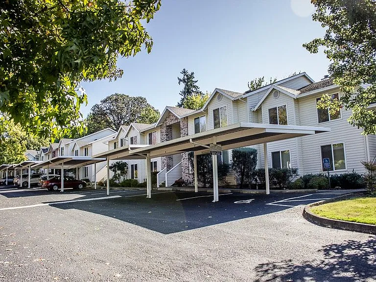 Mallard Ridge Apartments