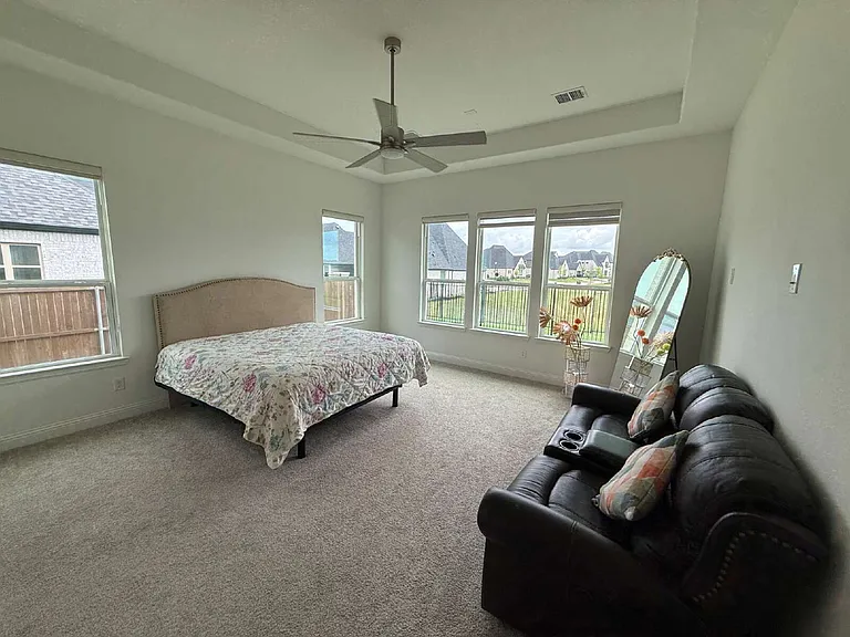 1927 Pebble Ln — Photo 19