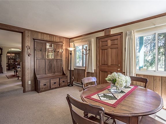 3rd image of 3837 Pompey Center Rd