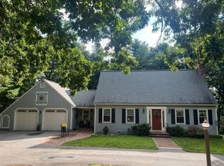 95 Glenview St, Upton, MA 01568