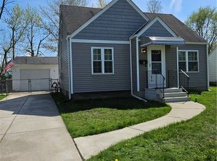 11 Airview Ter, Depew, NY 14043