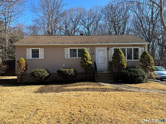 2nd image of 26 Spruce Drive