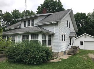 745 S McClellan St, Warsaw, IN 46580