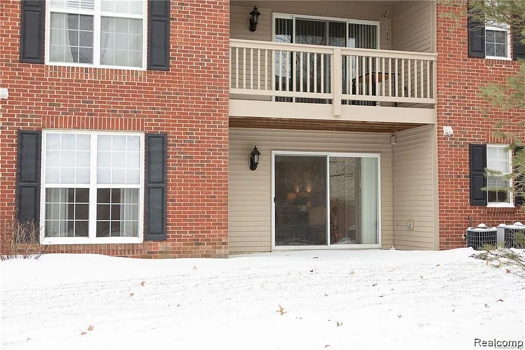 2 bed, 1491 sqft, $2,000 — Photo 2
