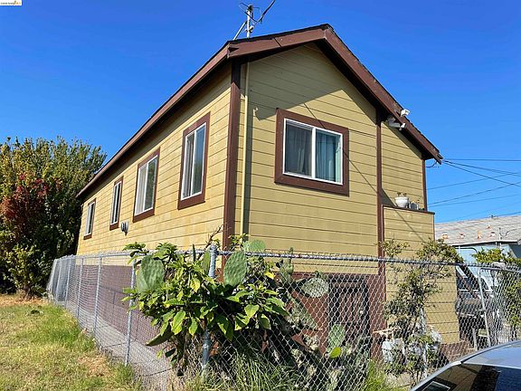 2nd image of 381A-381B 383rd St S #34