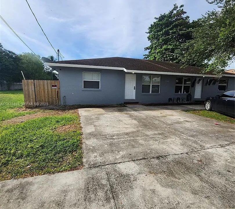 12040 SW 214th Ter