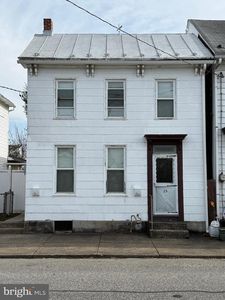 23 W Simpson St, Mechanicsburg, PA, 17055