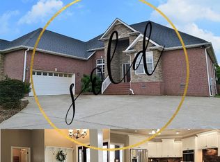 3588 Drake Rd, Adams, TN 37010