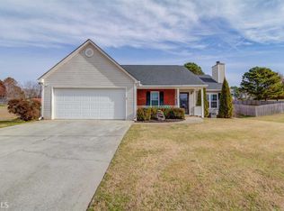 2940 Hampton Valley Dr, Loganville, GA