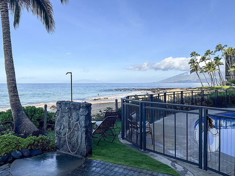 S Kihei Rd — Photo 34