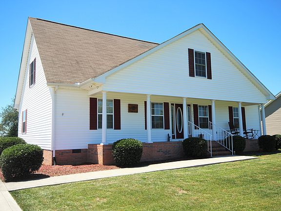 3rd image of 775 Eagle Landing Dr