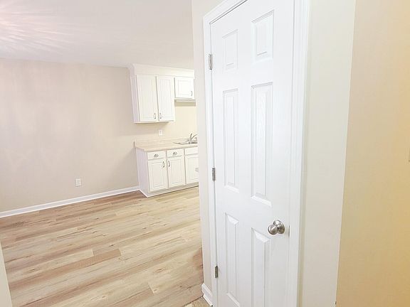 2nd image of 411 Whitehall Ct