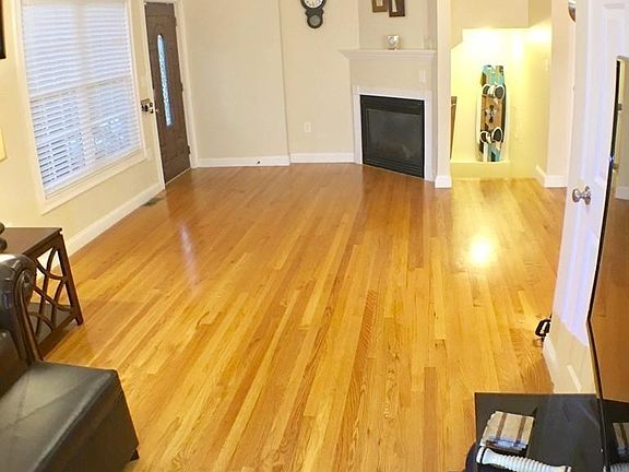 5th image of 750 Willard St Unit 3B