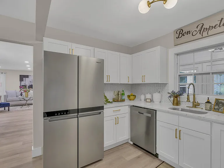 4 Twig Ct — Photo 42