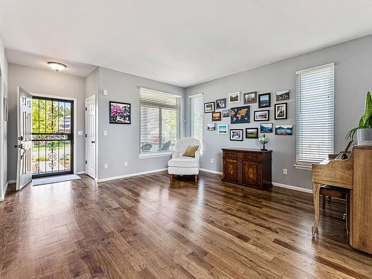 4172 S Deframe Ct — Photo 4