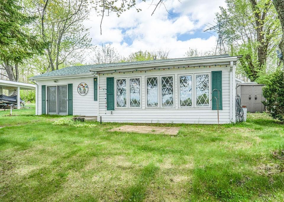 1st image of 25774 Rainbow Dr