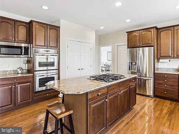 4th image of 2900 Maiden Creek Ct