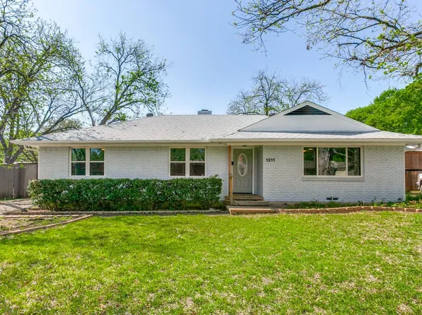 1211 Holly Dr, Richardson, TX 75080