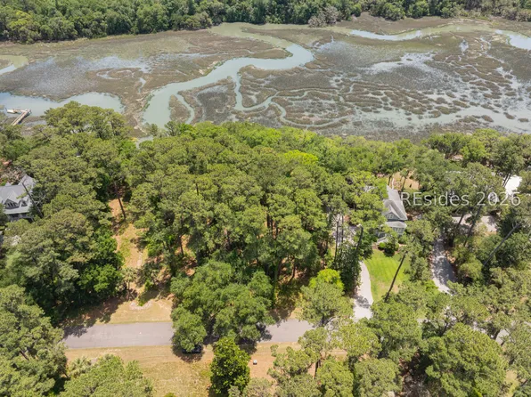 73 Bermuda St, Saint Helena Island, SC 29920