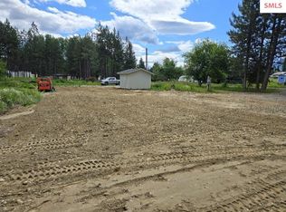211 Davis Rd, Sagle, ID 83860