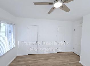 4259.5 Cahuenga Blvd, North Hollywood, CA 91602
