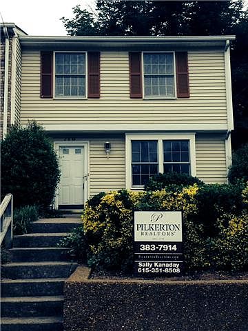 1st image of 2843 Lake Forest Dr