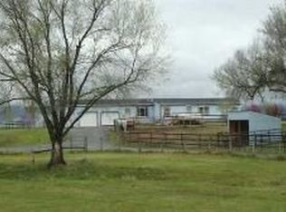 4451 Sunnyside Cemetery Rd, Stevensville, MT 59870