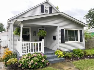92 John St, Bedford, OH 44146