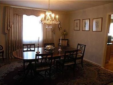 4th image of 4683 Stonehaven Dr