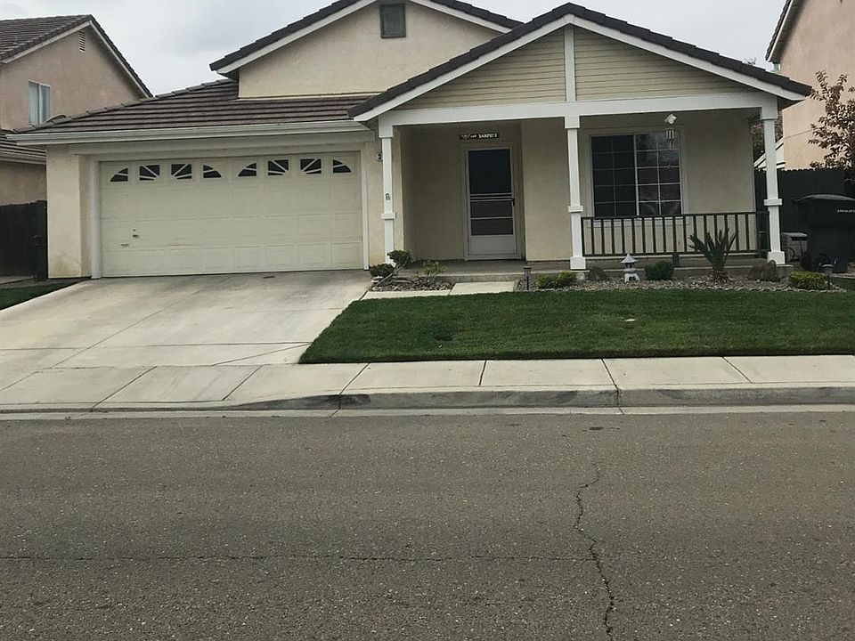 1st image of 315 Roadrunner Dr