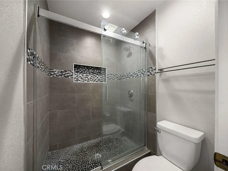 7455 Jola Dr — Photo 43